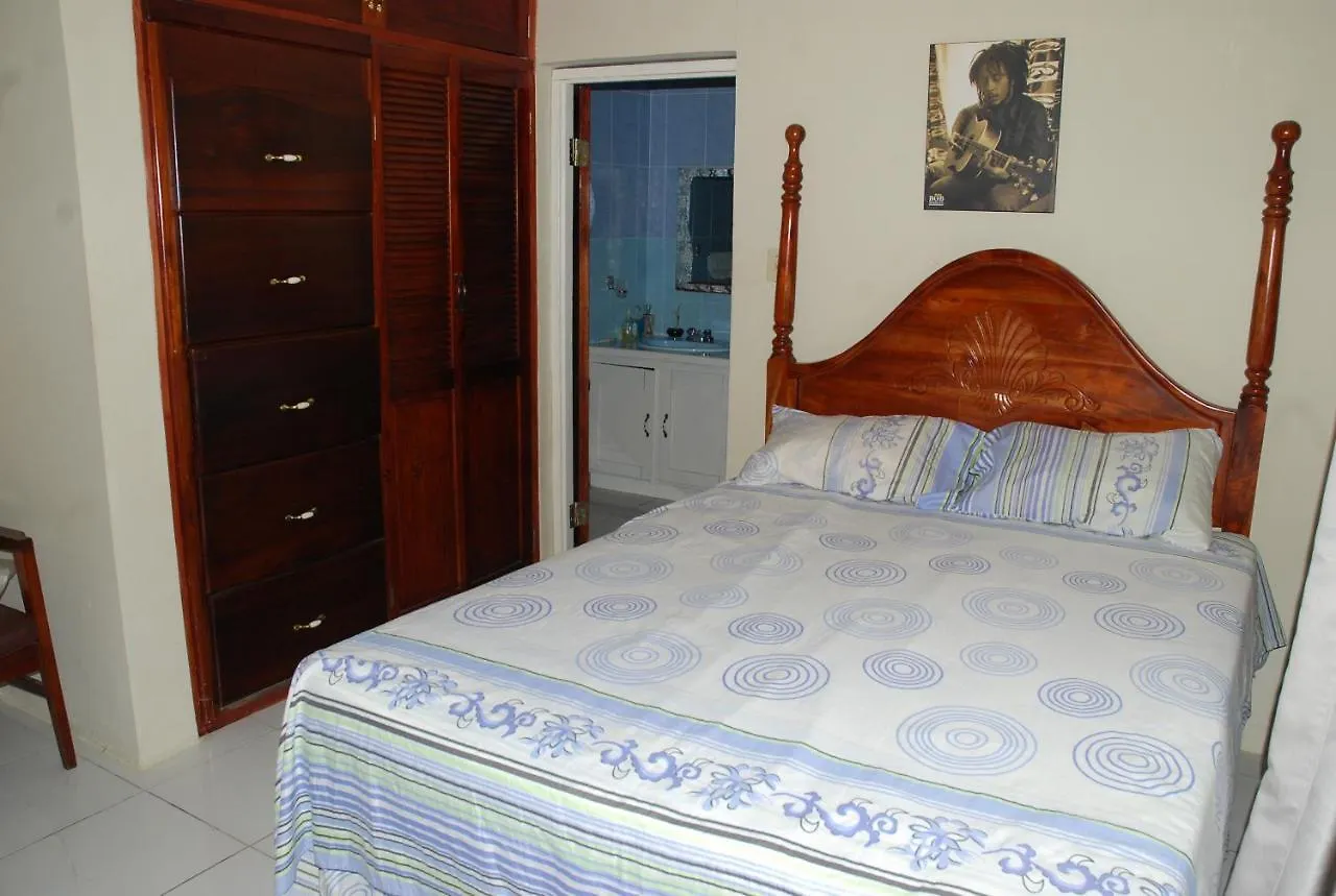 Casa De Montego Bay Guesthouse جامايكا